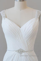 Elegant Ruffle Beading Chiffon Sheath Wedding Dress