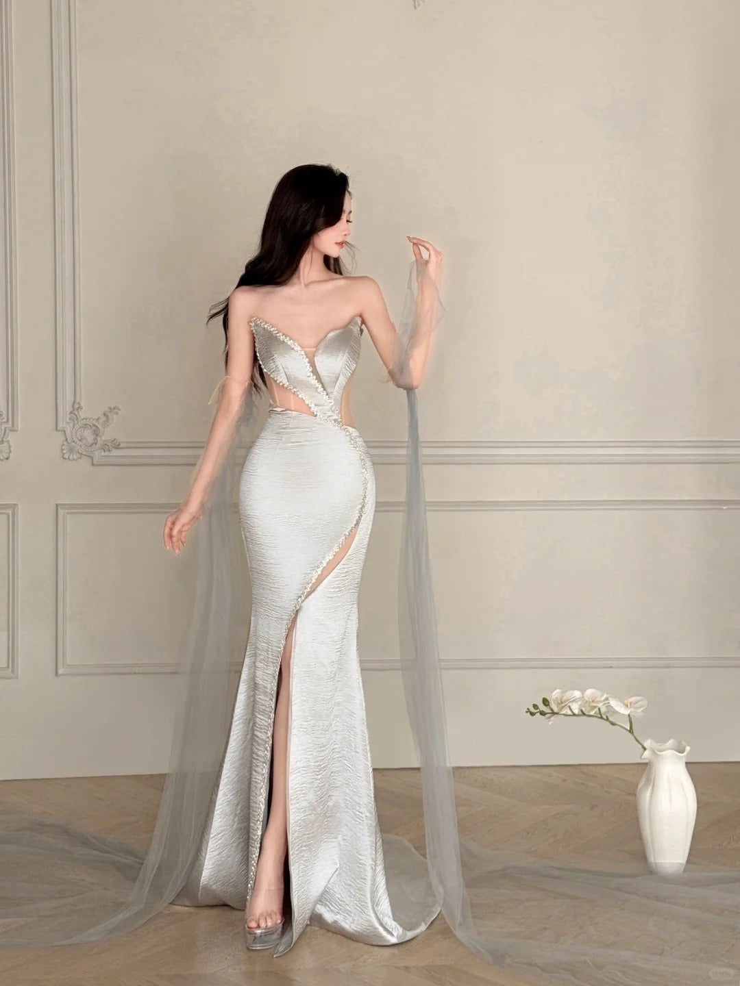 Elegant Silver-Grey Mermaid Strapless Satin Long Prom Dress Evening Dress