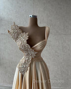 Elegant Sleeveless A-line Prom Dress Long With Split