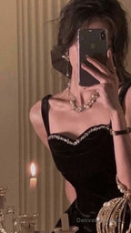 Elegant Spaghetti Strap Velvet Vintage Black Dress Women Birthday Outfits