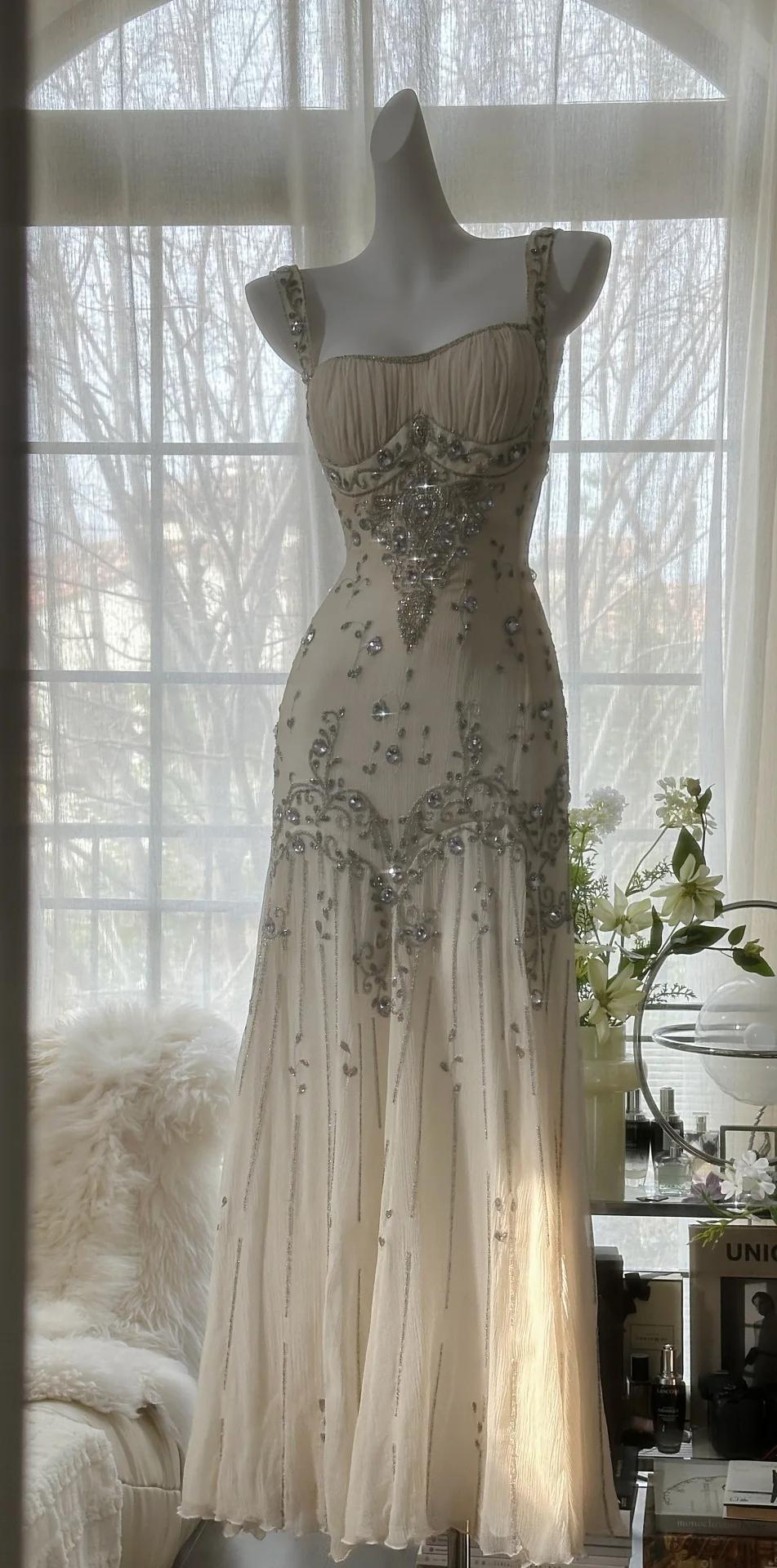 Elegant Spaghetti Straps Apricot Beaded Chiffon Mermaid Gowns Vintage Backless Prom Dress Main image