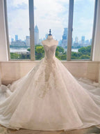 Elegant Sweetheart Strapless Sleeveless Wedding Dresses Ball Gown Beads With Lace-Up Back