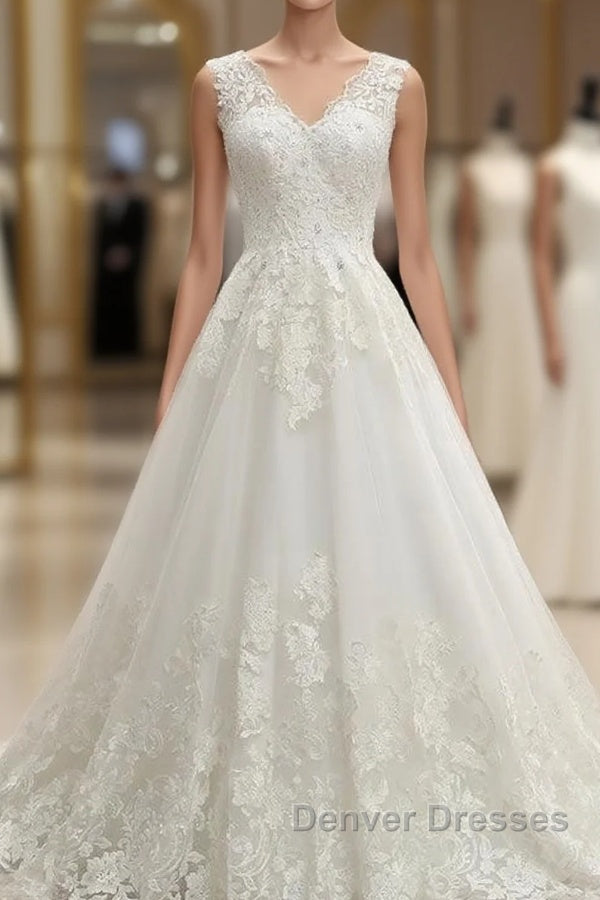 Elegant V-Neck Lace Ball Gown Wedding Dress Main image