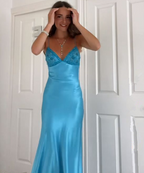 Elegant V-Neck Spaghetti Memriad Long Prom Dress