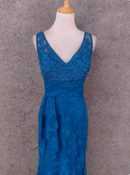 Elegant Vintage Royal Blue V-Neck Lace Long Prom Dress Evening Dress