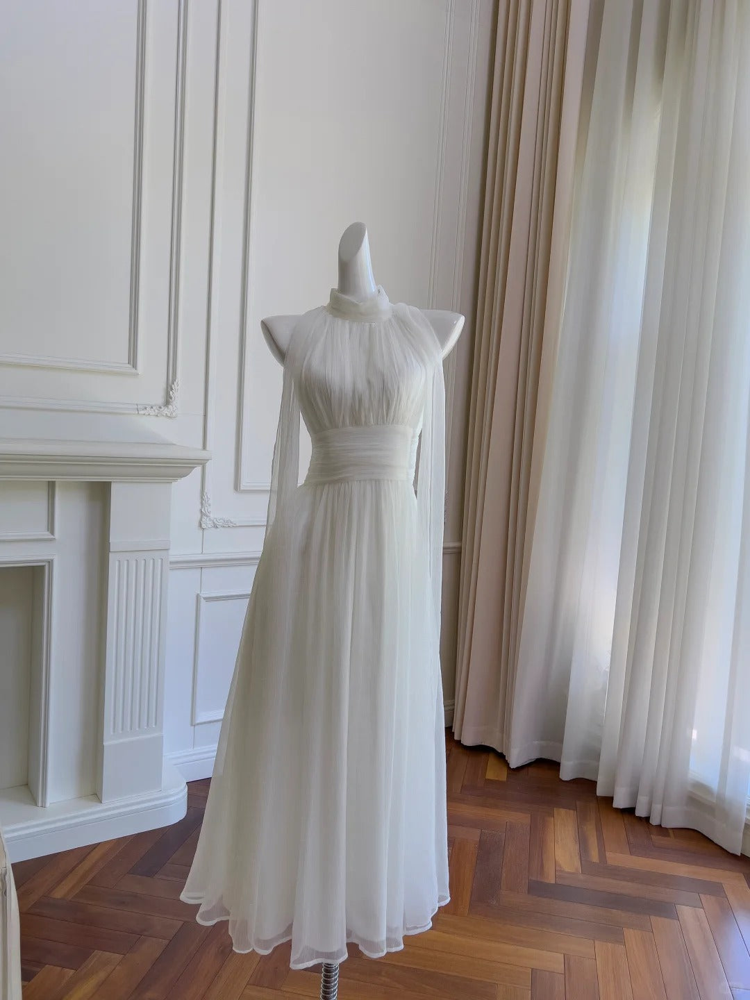 Elegant White A-Line Halter Neck Ribbon Chiffon Long Prom Dress Evening Dress Bridesmaid Dress Secondary image