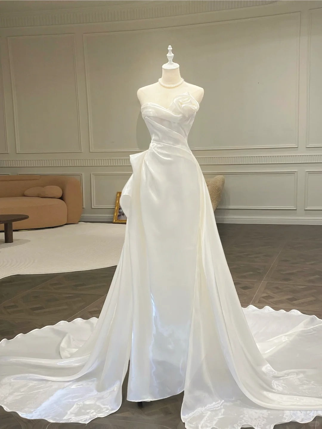 Elegant White Mermaid Strapless Satin Wedding Dress With Train Secondary image