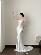 Elegant White Mermaid Sweetheart Neckline Lace Satin Long Wedding Dress
