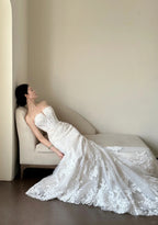 Elegant White Mermaid Train Lace Tulle Wedding Dress