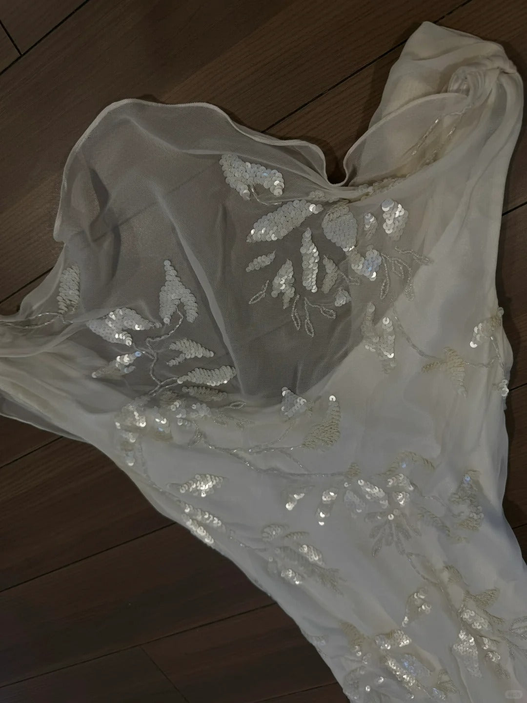 Elegant White Swing Neck Sequin Chiffon Long Prom Dress Secondary image