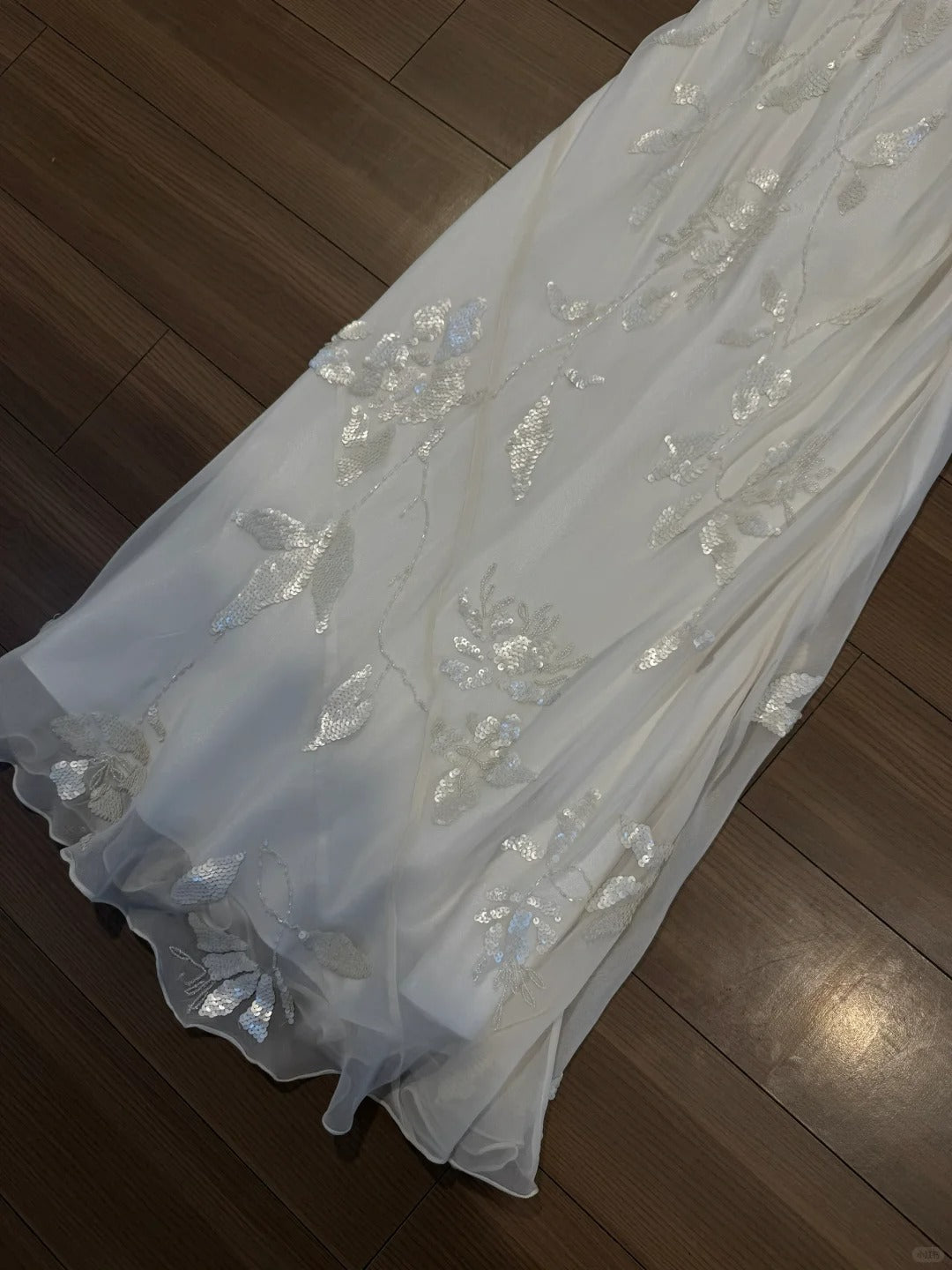 Elegant White Swing Neck Sequin Chiffon Long Prom Dress