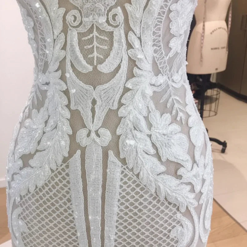 Elegant White V-Neck Mermaid Lace Wedding Dresses