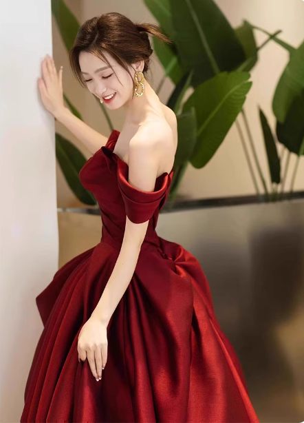 Elegant Burgundy A-Line Off-The-Shoulder Bow-Embellished Satin Long Prom Dress Evening Dress