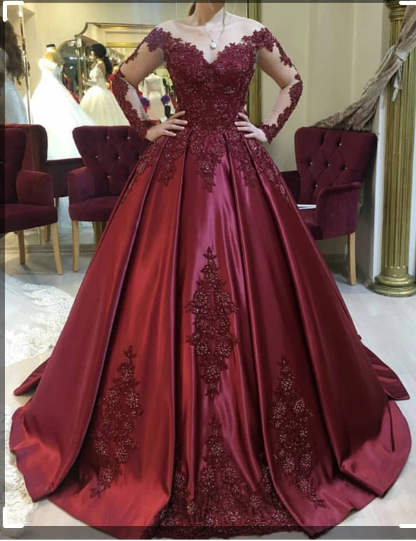 Emerald Green Long Sleeve Quinceanera Dress Ball Gown Plus Size 15 Junior Prom Dress Secondary image