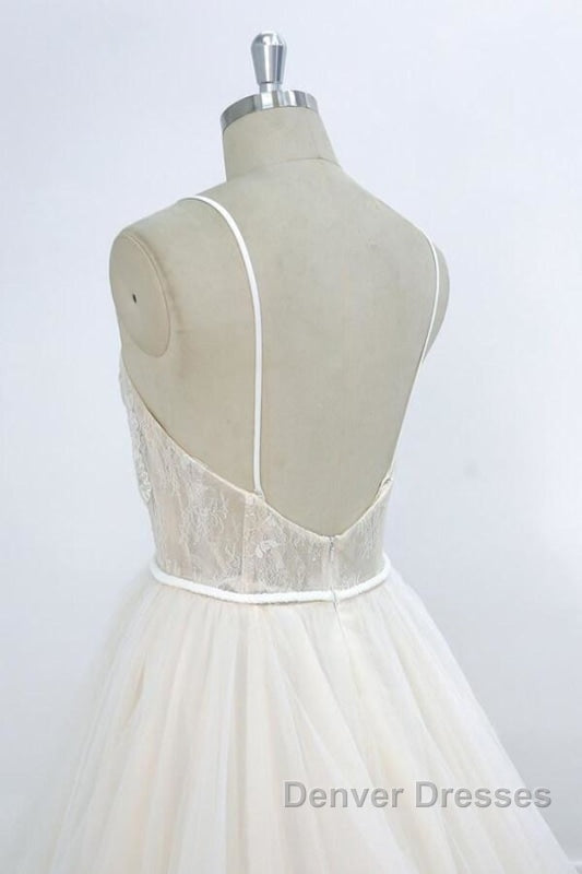 Eye-catching Appliques Tulle A-line Wedding Dress