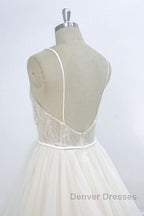 Eye-catching Appliques Tulle A-line Wedding Dress