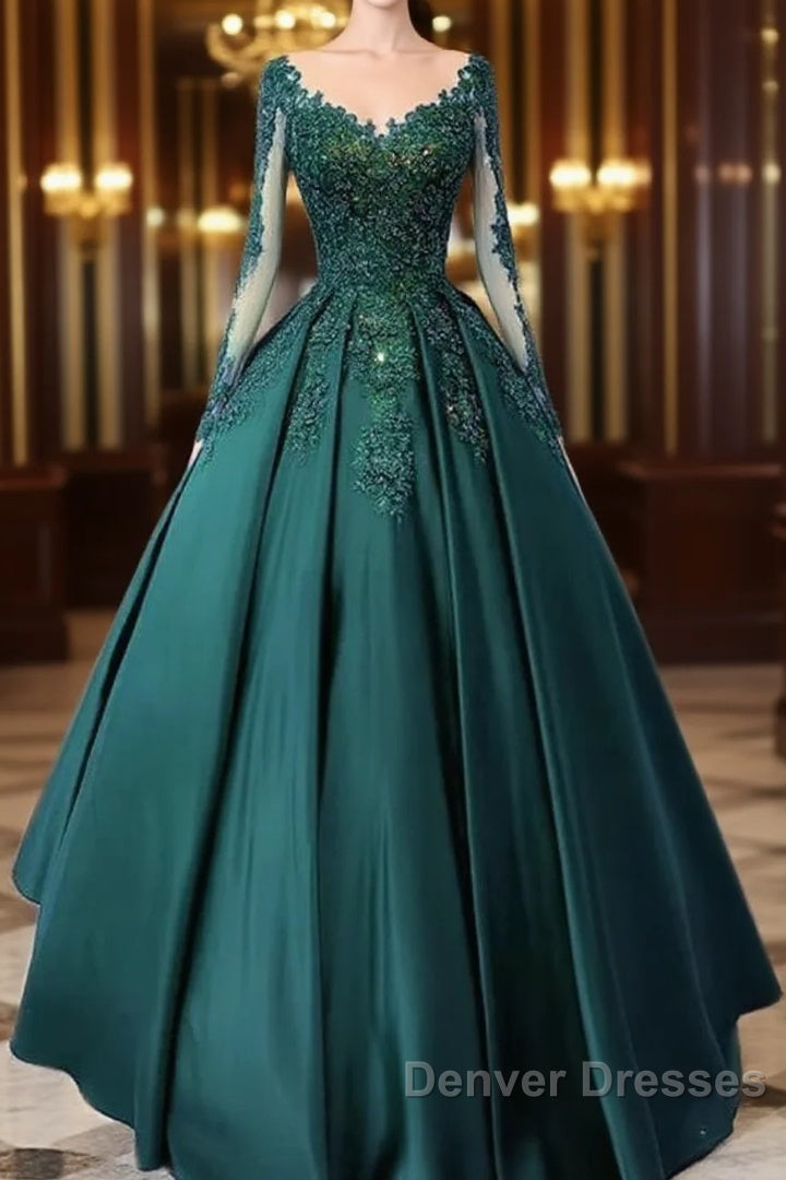 Vintage Emerald Green Long Sleeve Lace Prom Dress Plus Size 15 Junior Prom Dress Main image