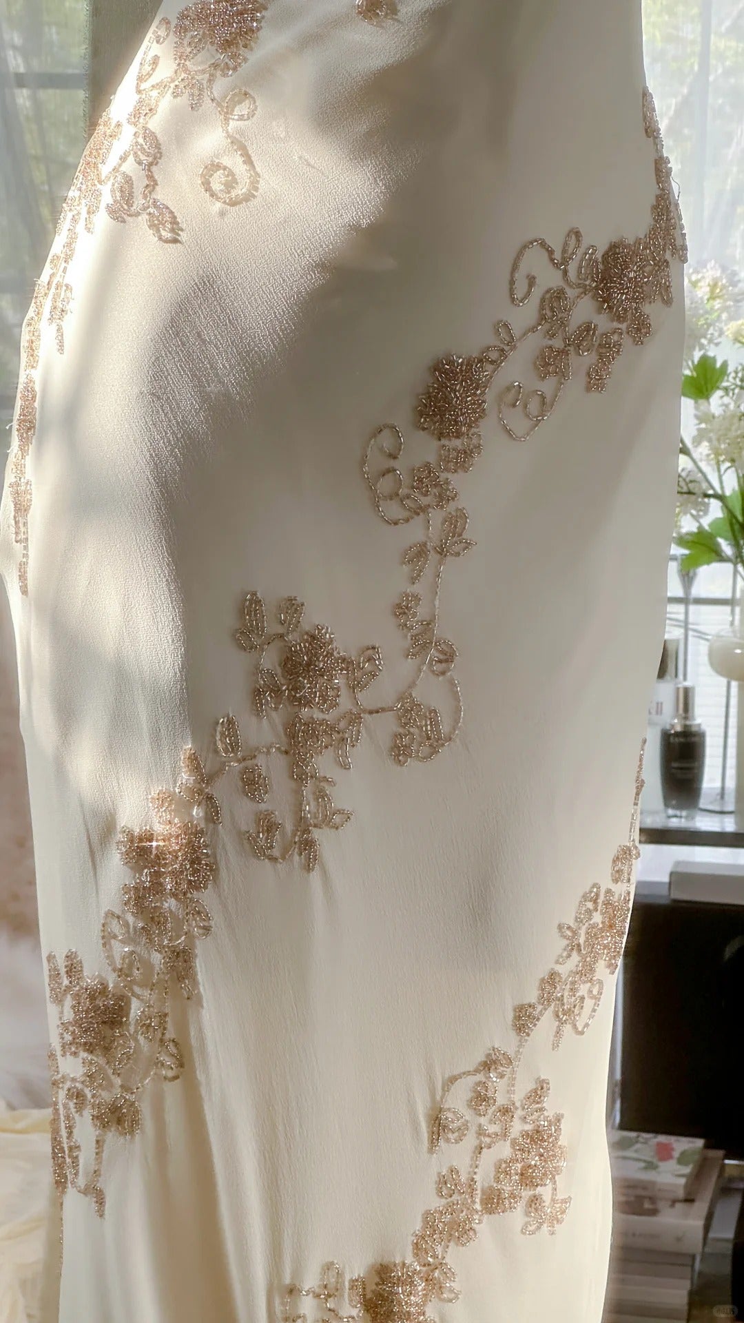 Flowy One Shoulder Chiffon Beaded Elegant Prom Dress Secondary image