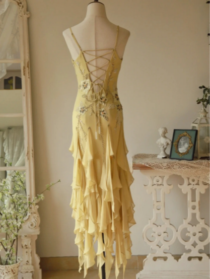 Flowy Strapless Yellow Beaded Jellyfish Skirt Chiffon Prom Dress