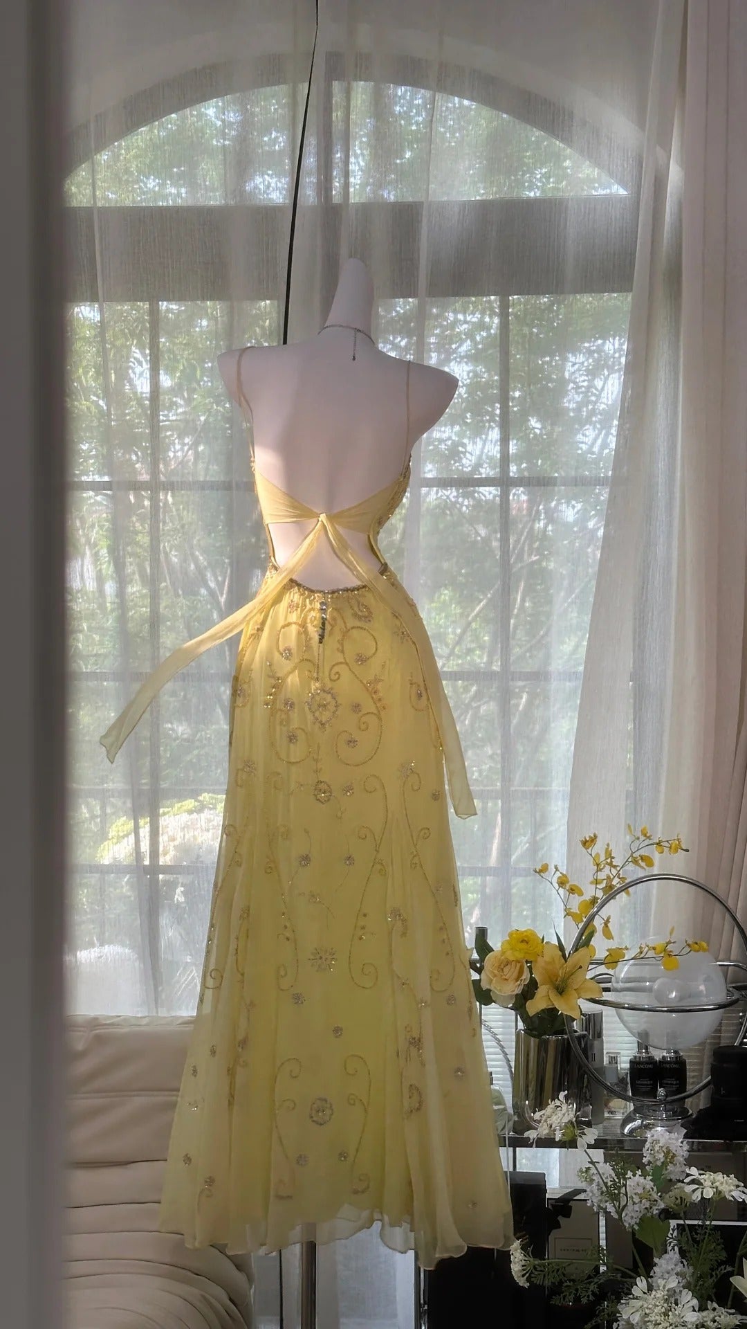 Flowy Yellow Spaghetti Strap Chiffon Beaded Mermaid Evening Gown Prom Dress