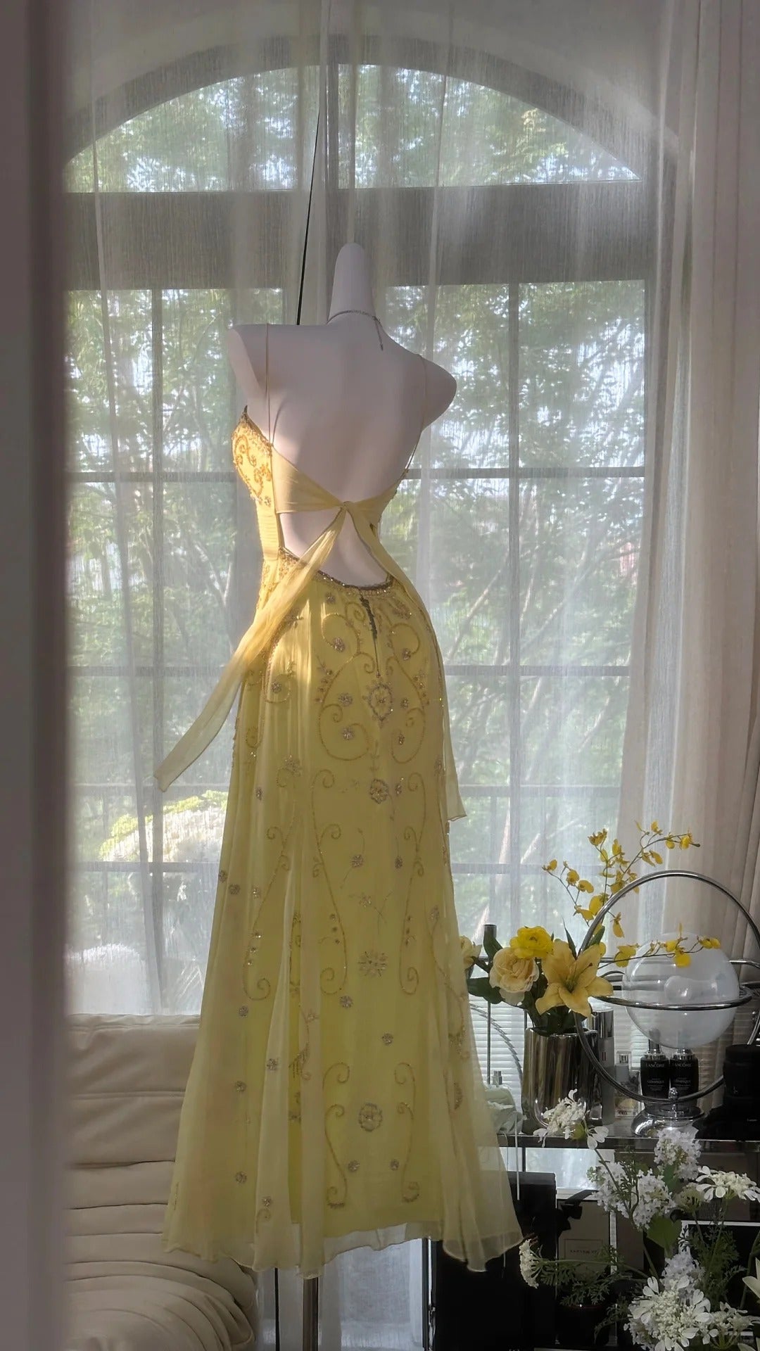 Flowy Yellow Spaghetti Strap Chiffon Beaded Mermaid Evening Gown Prom Dress