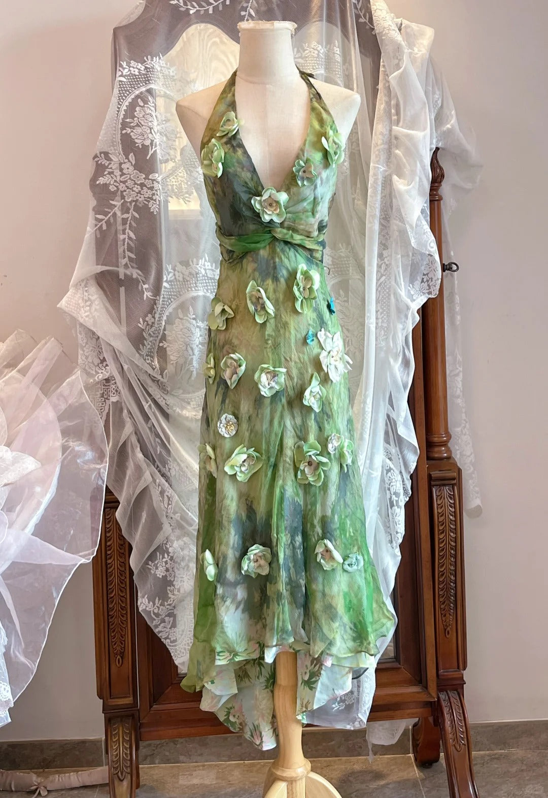 Fresh Green Floral Print Halter Neck Chiffon Prom Dress Evening Dress Secondary image