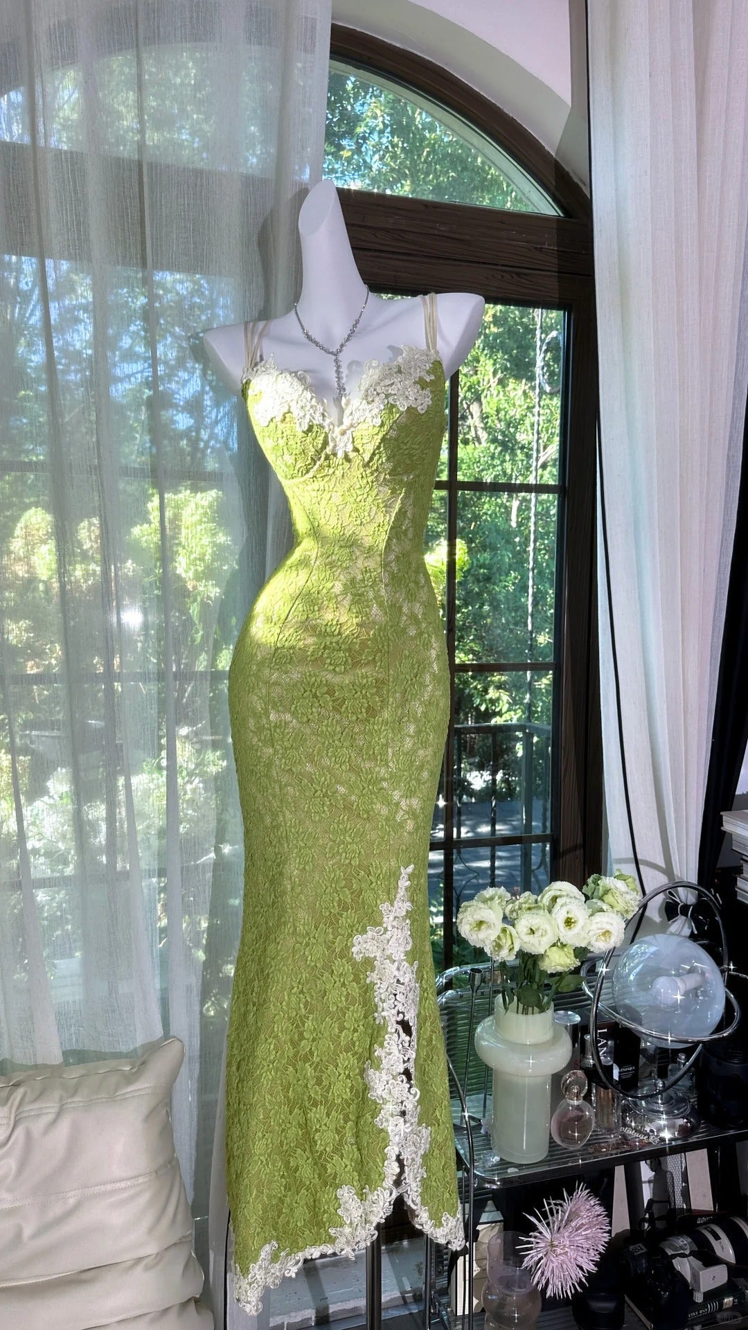 Fresh Green Mermaid Strapless Backless Criss-Cross Lace Long Prom Dress Evening Dress
