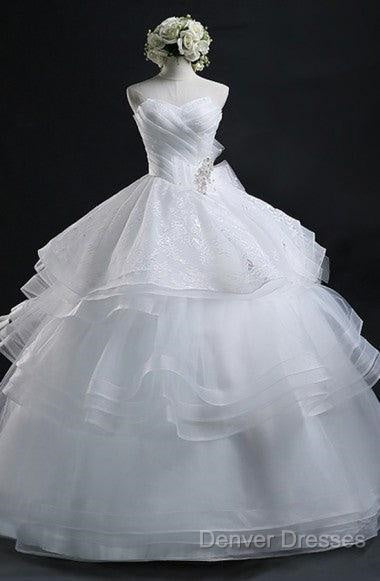 Glamorous Ball Gown Sweetheart Organza Wedding Dress With Lace Secondary image