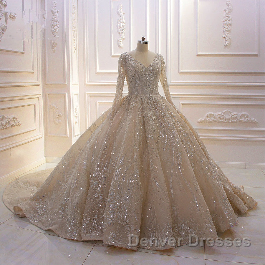 Glamorous Long Sleeve V-neck Sequin Beading Ball Gown Wedding Dress Secondary image