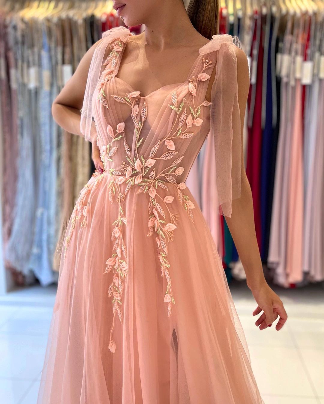 Glamorous Sweetheart Straps Tulle Evening Dress Long With Split