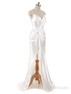 Gorgeous Beach Wedding Dress Mermaid Sleeveless Evening Dress V Neck Straps Split Ivory Bridal Gown With Court Train