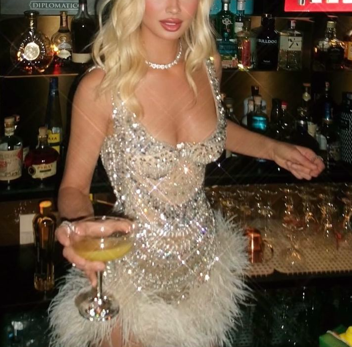 Gorgeous Champagne Sequin Beaded Sheath Cocktail Dress Formal Homecoming Dress Main image