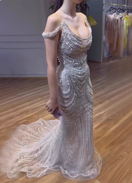 Gorgeous Silver Mermaid Off-The-Shoulder Pearl Chain Beaded Tulle Train Prom Dress Evening Dress Main image