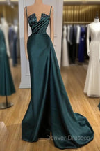 Gorgeous Spaghetti-Straps Crystal Mermaid Evening Dress With Detachable Train