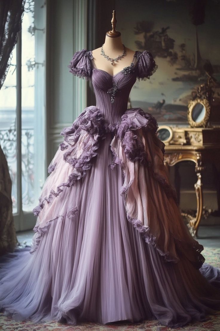 Gradient Purple A-Line Sweetheart Neck Tulle Lace Vintage Long Prom Dress Main image