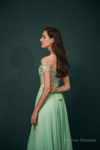 Off The Shoulder Charming Long Chiffon Prom Dresses With Appliques