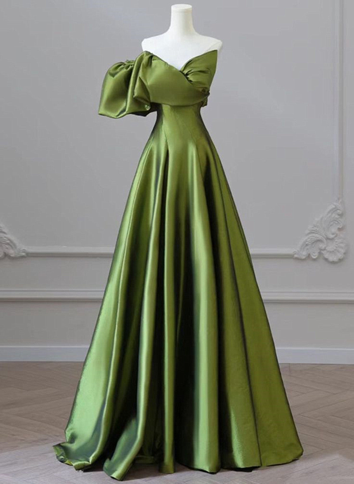 Green One-Shoulder Short Sleeves Backless Sweep Train Prom Dress, Green Party Dress Main image