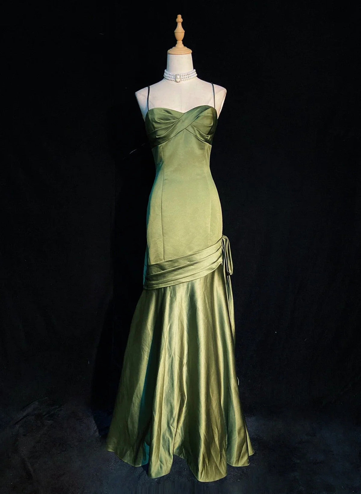 Green Satin Sweetheart Straps Long Evening Dress, Long Green Prom Dress Main image