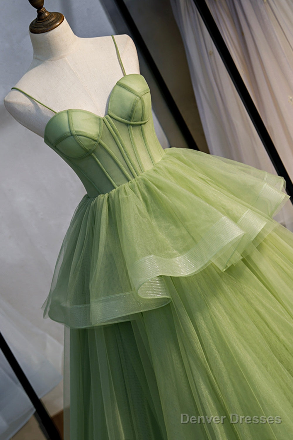 Green Sweetheart Tulle Long Prom Dress, Beautiful A-Line Evening Graduation Dress Secondary image
