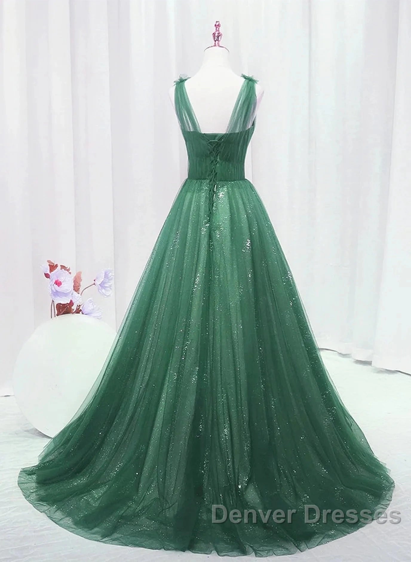 Green Tulle V Neck Beading Appliques Prom Dress Secondary image