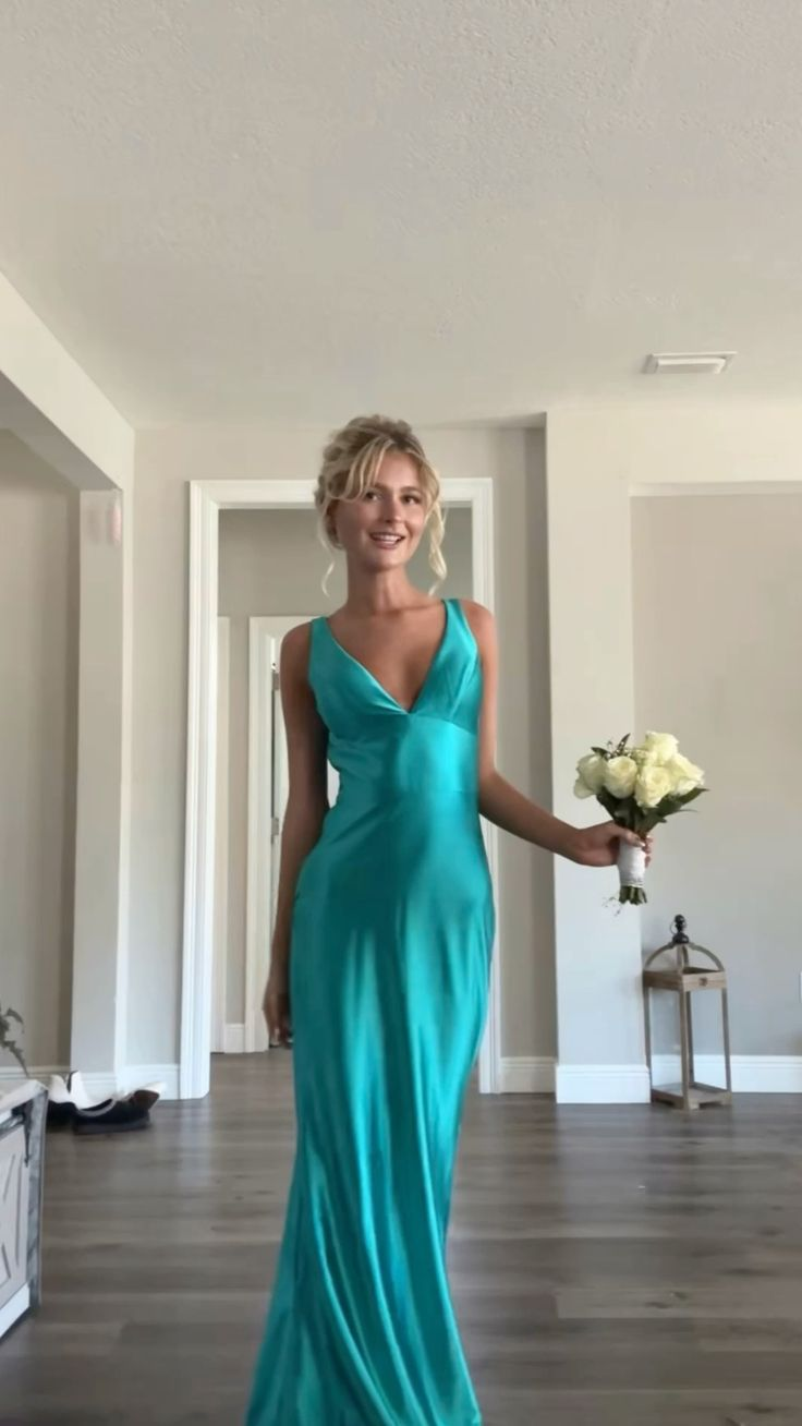 Vintage Satin V-Neck Mermaid Elegant Long Evening Dress Party Dress Prom Dress Main image