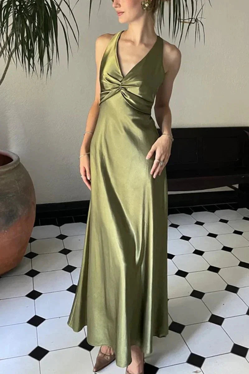 Halter V-Neck Prom Dress Pleated Satin Sleeveless Long Prom Party Dress