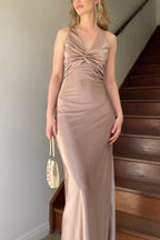 Halter V-Neck Prom Dress Pleated Satin Sleeveless Long Prom Party Dress