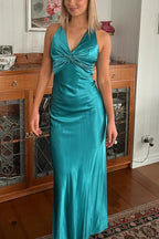 Halter V-Neck Prom Dress Pleated Satin Sleeveless Long Prom Party Dress