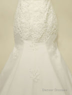 High Qulity Lace Mermaid Wedding Dress Illusion Chaple Train Ivory Beading Bridal Gown