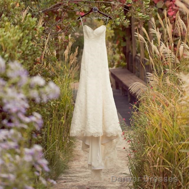 Ivory Lace Sweetheart Boho Wedding Dresses With Detachable Straps Main image