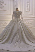 Ivory Long Sleevess Jewel Ruffless Flowers Bedaings Wedding Dress