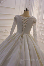 Ivory Long Sleevess Jewel Ruffless Flowers Bedaings Wedding Dress
