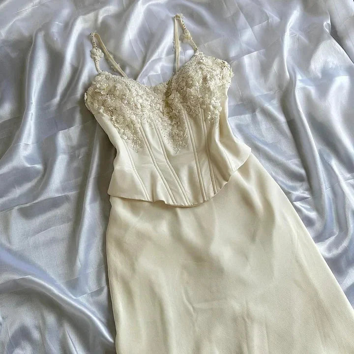 Ivory Luxury Gorgeous Fashion Exquisite Flowers Beading Long Chiffon Elegant Ball Gown Evening Dress Party Dress Secondary image