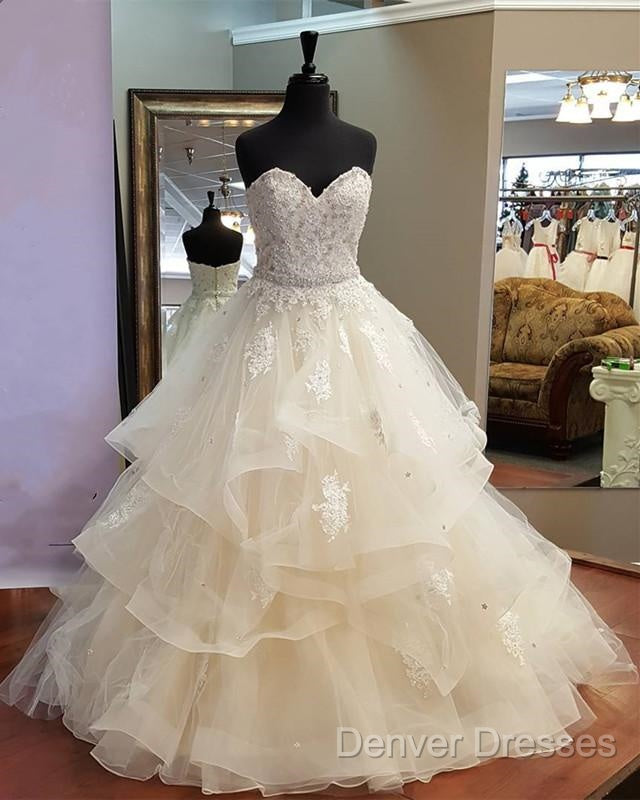 Lace Sweetheart Organza Layered Ball Gowns Wedding Dress Secondary image